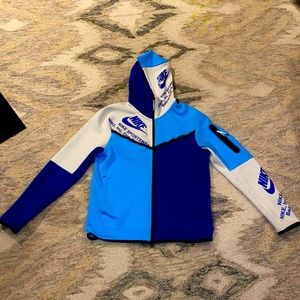 🤍Nike tech used💙